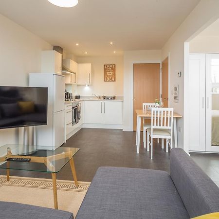 Skyline Serviced Apartments - Stevenage Bagian luar foto