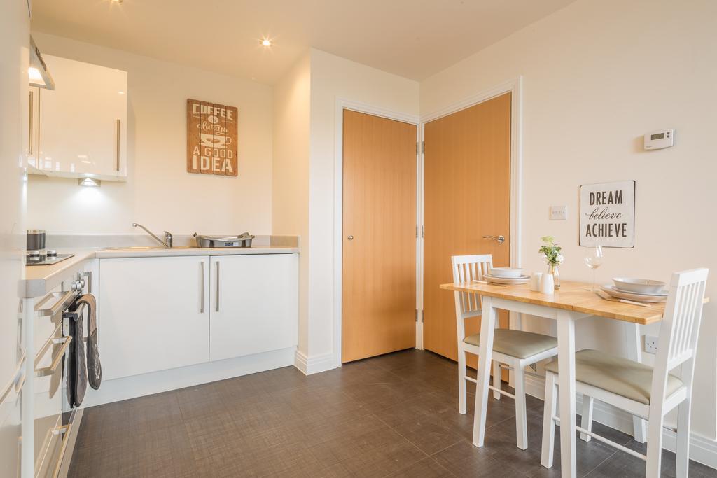 Skyline Serviced Apartments - Stevenage Bagian luar foto