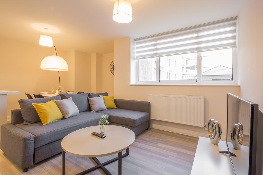 Skyline Serviced Apartments - Stevenage Bagian luar foto